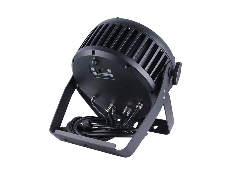 18颗18W户外大功率6合1 LED防水帕灯