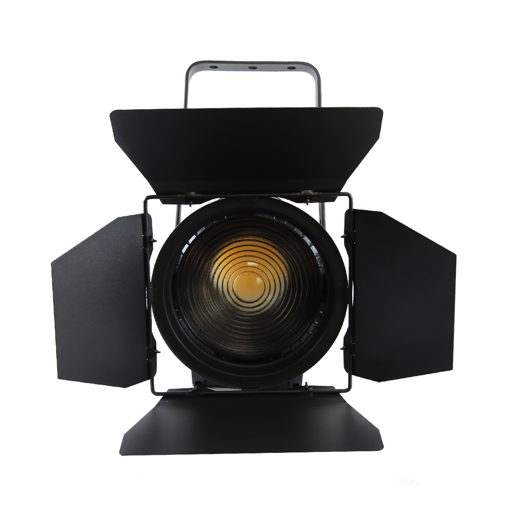 用于艺术工作室的高照度 400W Led 菲涅尔灯