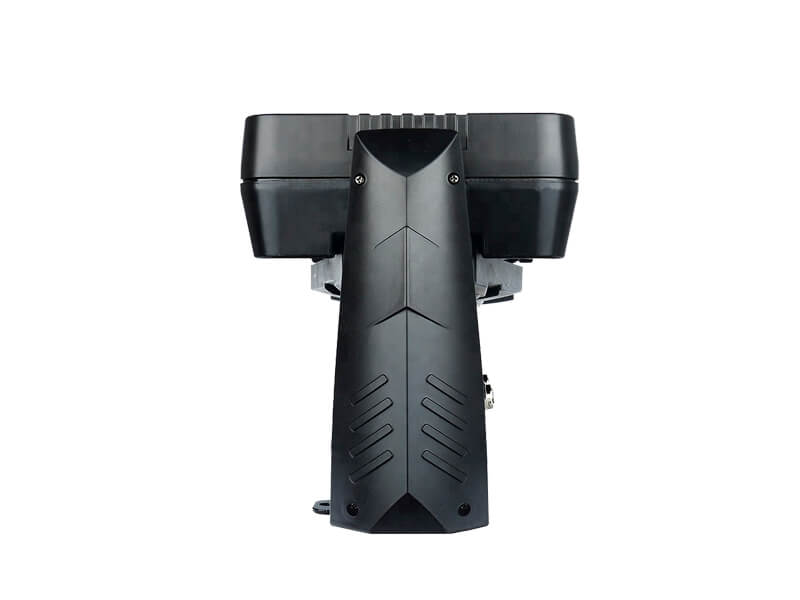 60 颗 RGBW 4 合 1 LED 洗墙灯