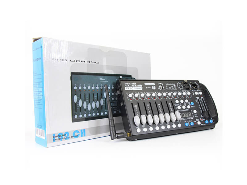 无线迷你 192CH DMX 控制台