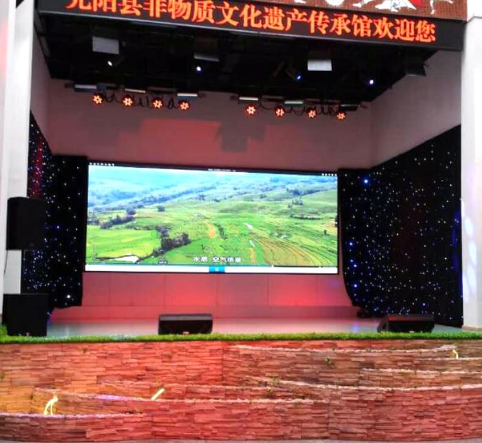 200W大功率、高显指的LED射灯，舞台灯光的最佳选择
