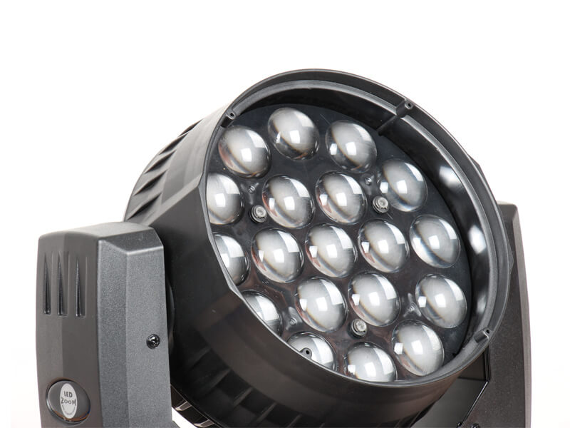 Aura Martin 版19 颗 15W 4 合 1 LED 摇头染色灯适用于婚礼/俱乐部