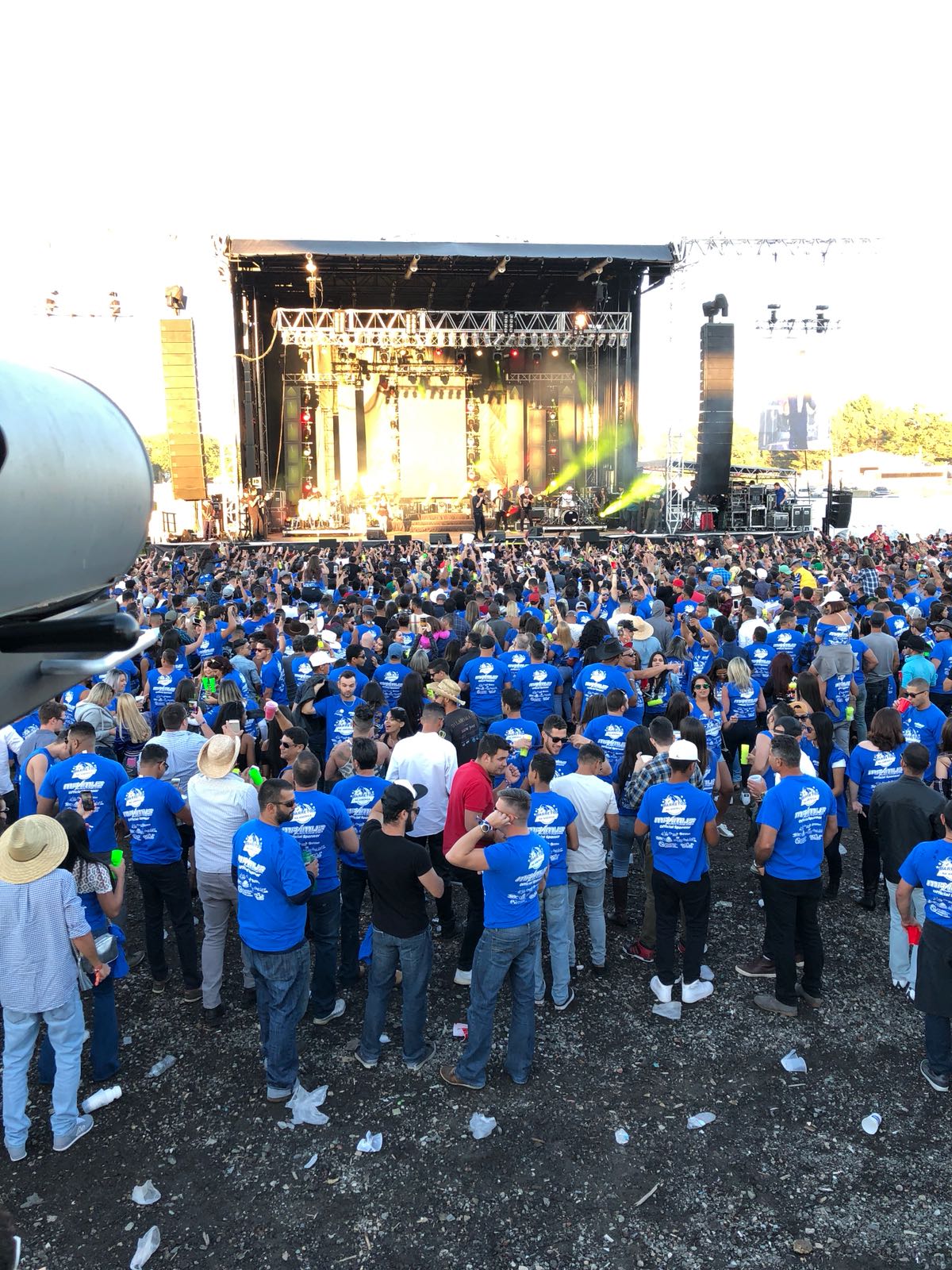 280W三合一电脑灯完美展在新奥尔良户外音乐会