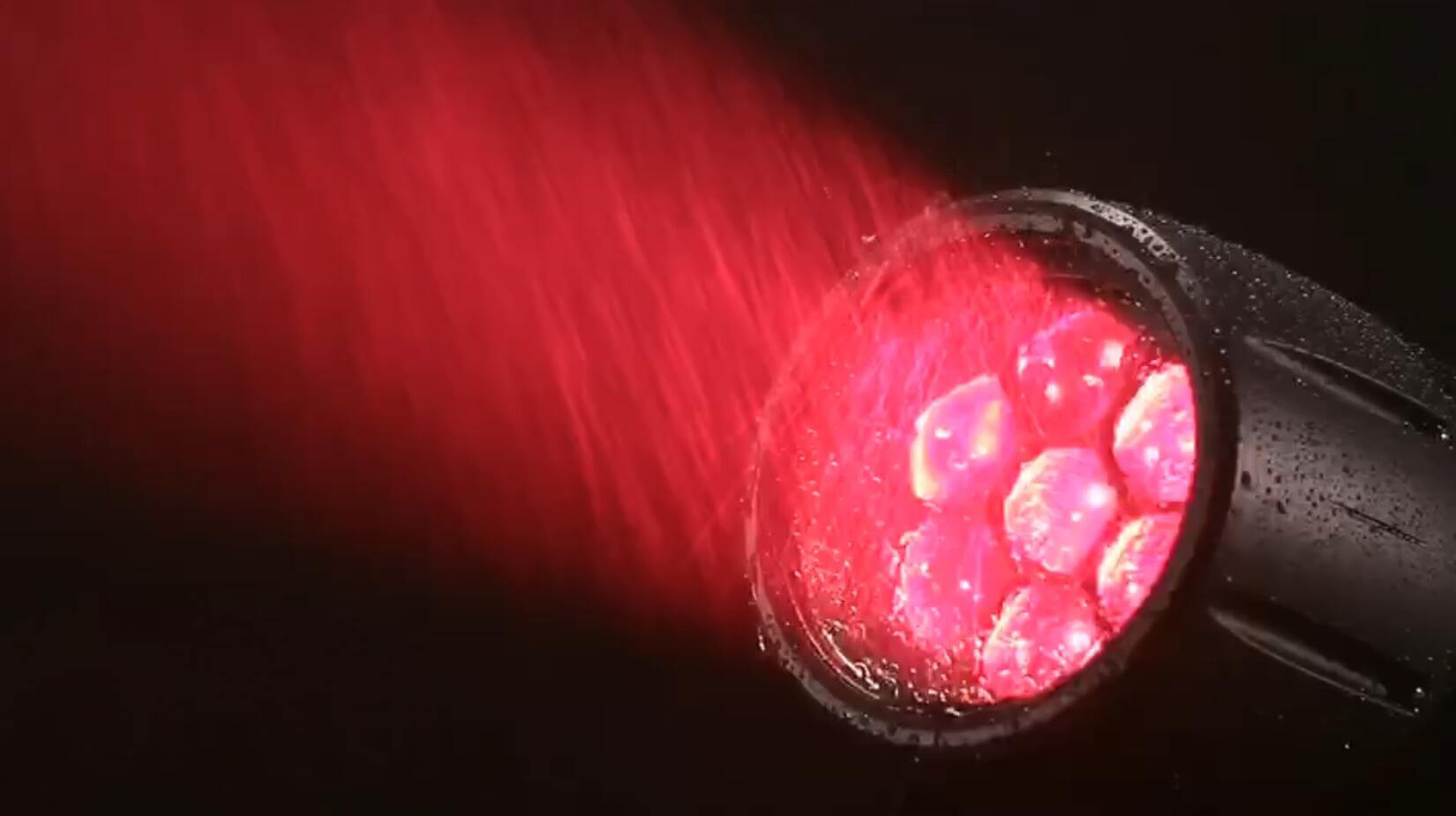 7 件 40 瓦彩色户外 LED 变焦帕灯 (10)