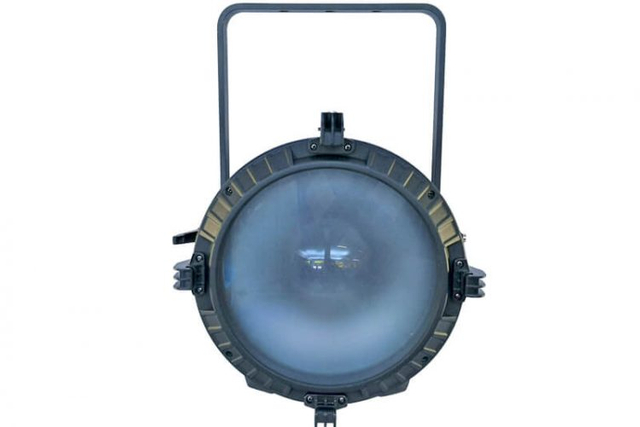 用于音乐工作室的舞台 400W LED 菲涅尔灯